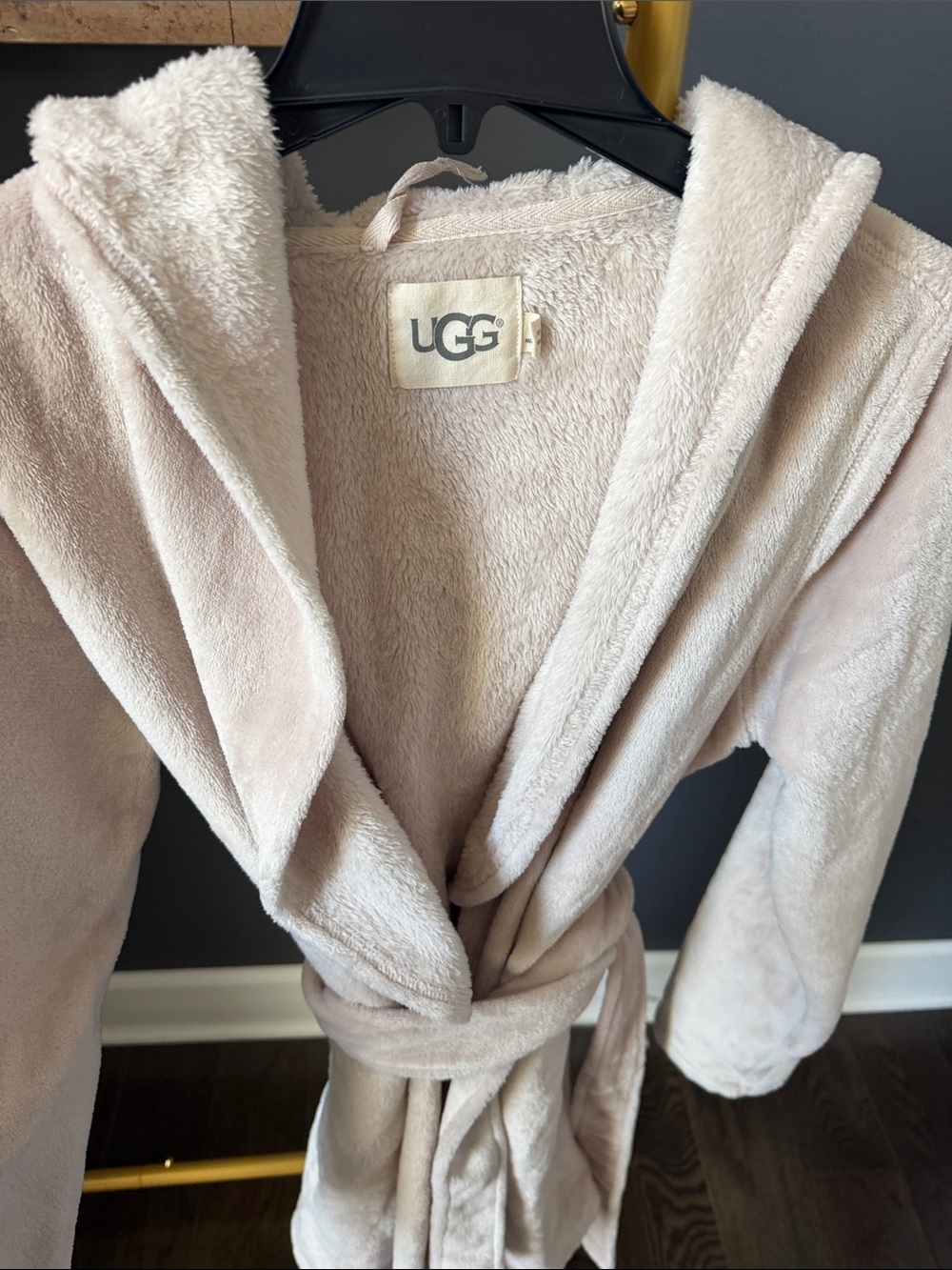 UGG Plush Hooded Teddy Robe in Light Beige